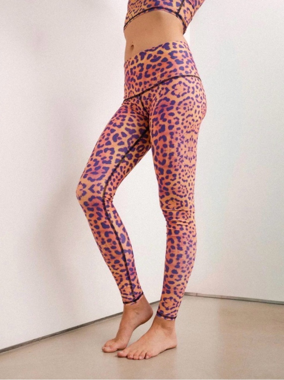 TEEKI Purple Leopard Print Set
 
Leggings, Full Length, Size XS

Bralette XS